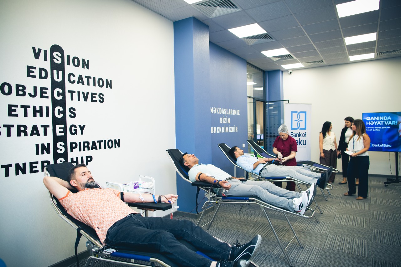 “Bank of Baku”dan könüllü qanvermə təşəbbüsü - FOTOLAR